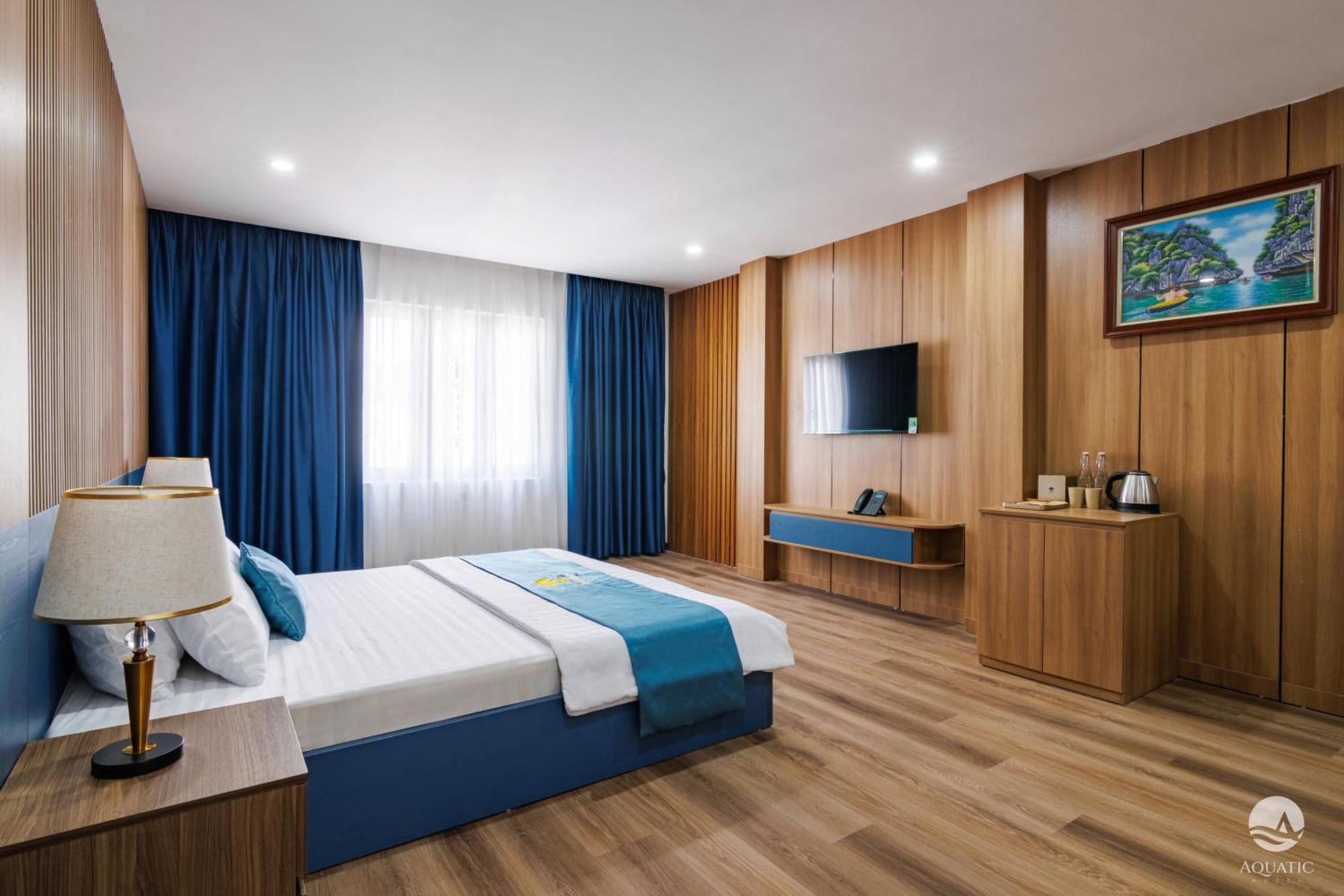 Aquatic Hotel Cat Ba Cat Ba Island Екстериор снимка